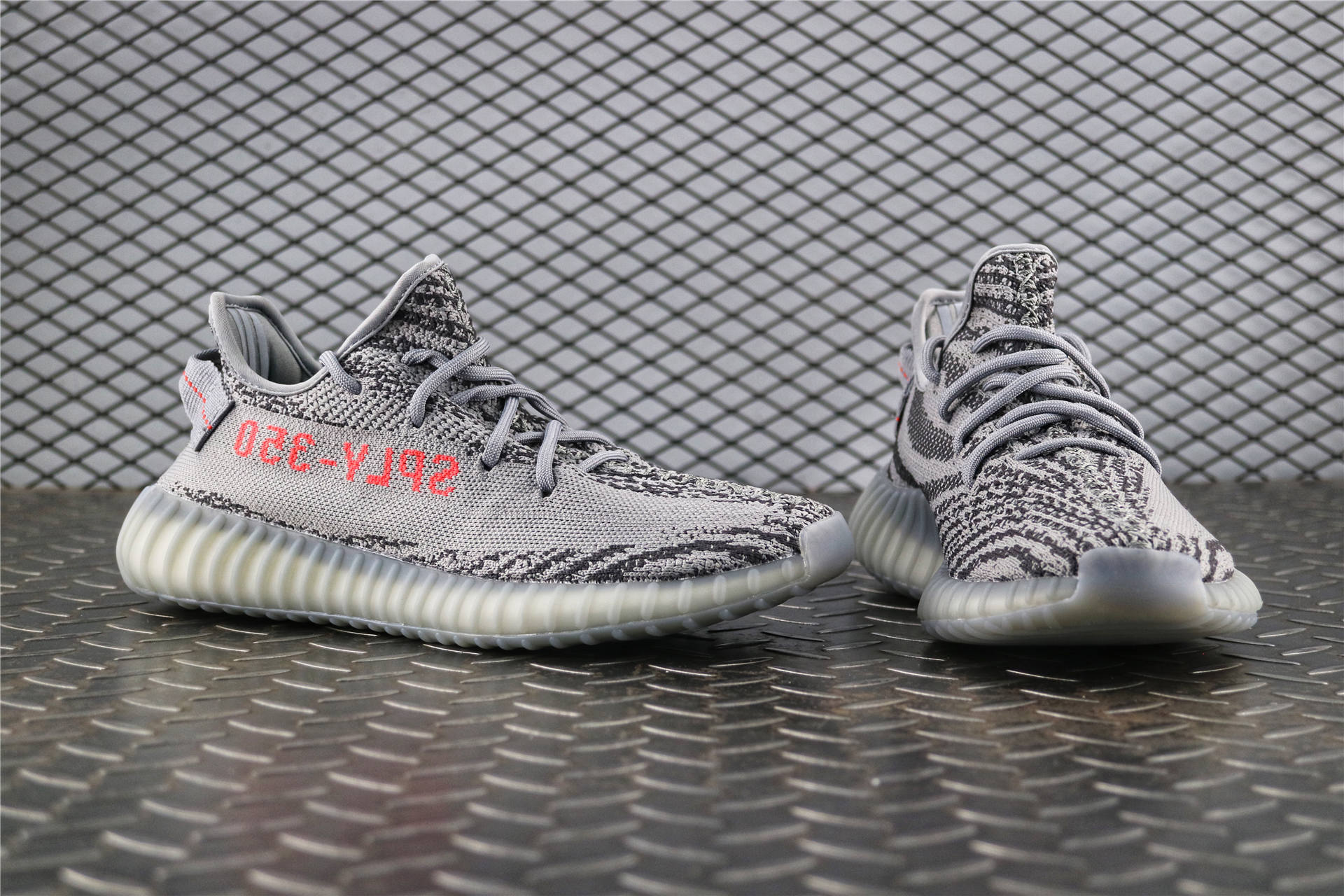 мужские кроссовки Adidas Yeezy 350 Boost V2 BELUGA 2.0 Grey / Bold Orange / Dark Grey