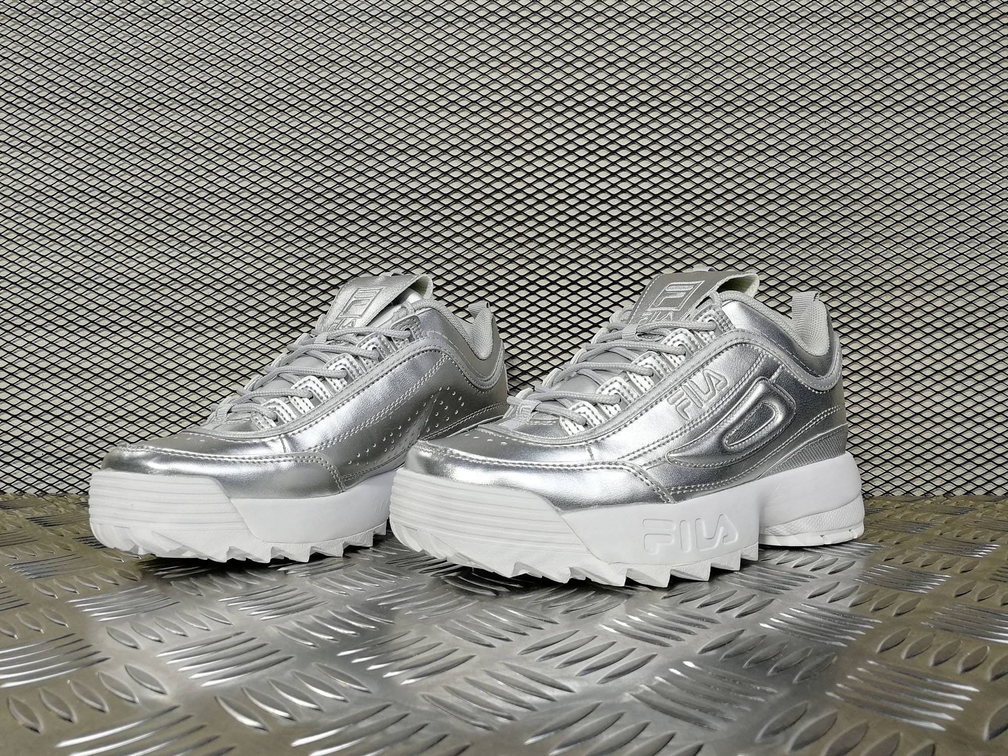 silver metallic filas