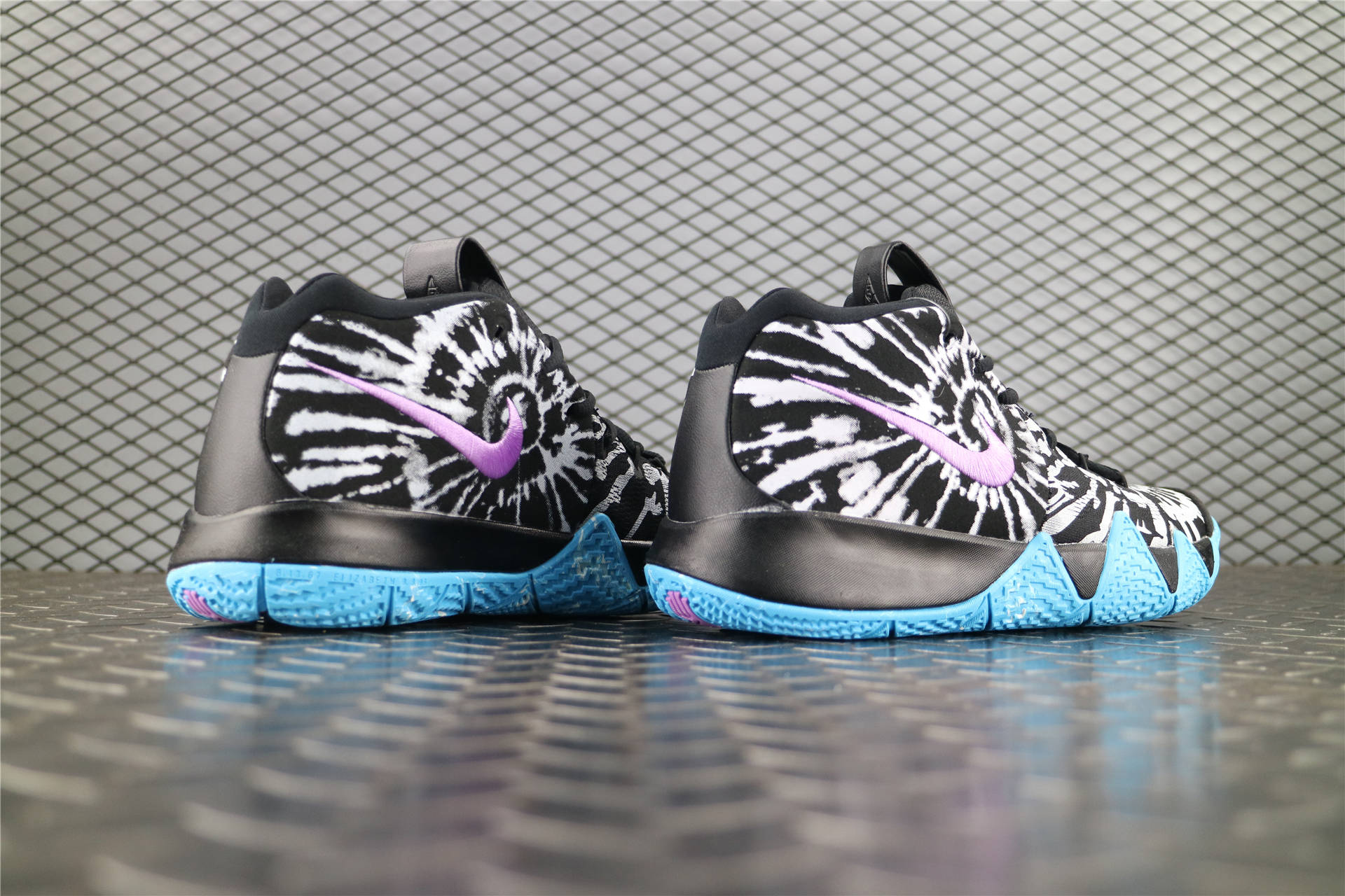 Кроссовки мужские Nike Kyrie 4 All-Star Tie Dye