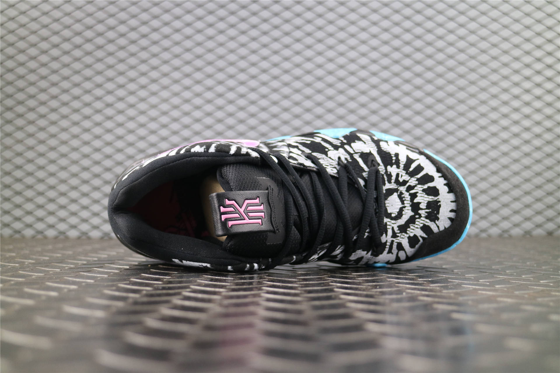 Кроссовки мужские Nike Kyrie 4 All-Star Tie Dye