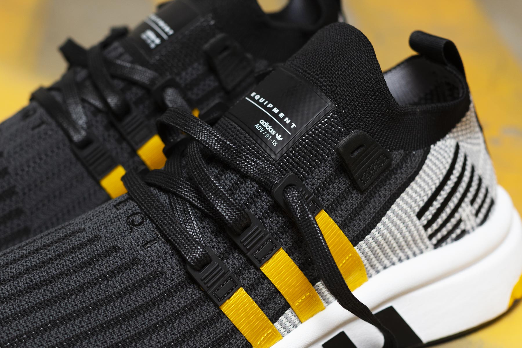 Кроссовки мужские Adidas EQT Equipment Support Mid ADV Primeknit Core Black / EQT Yellow / Flat White