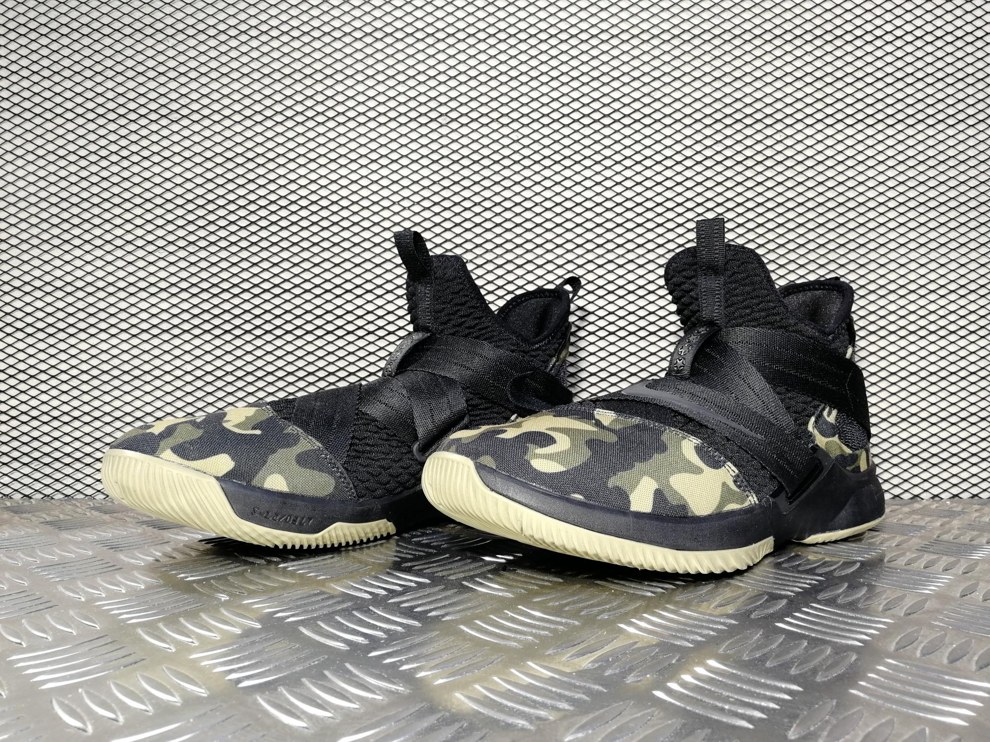 мужские кроссовки Nike Lebron Soldier 12 SFG Camo Black / Hazel Rush / Black