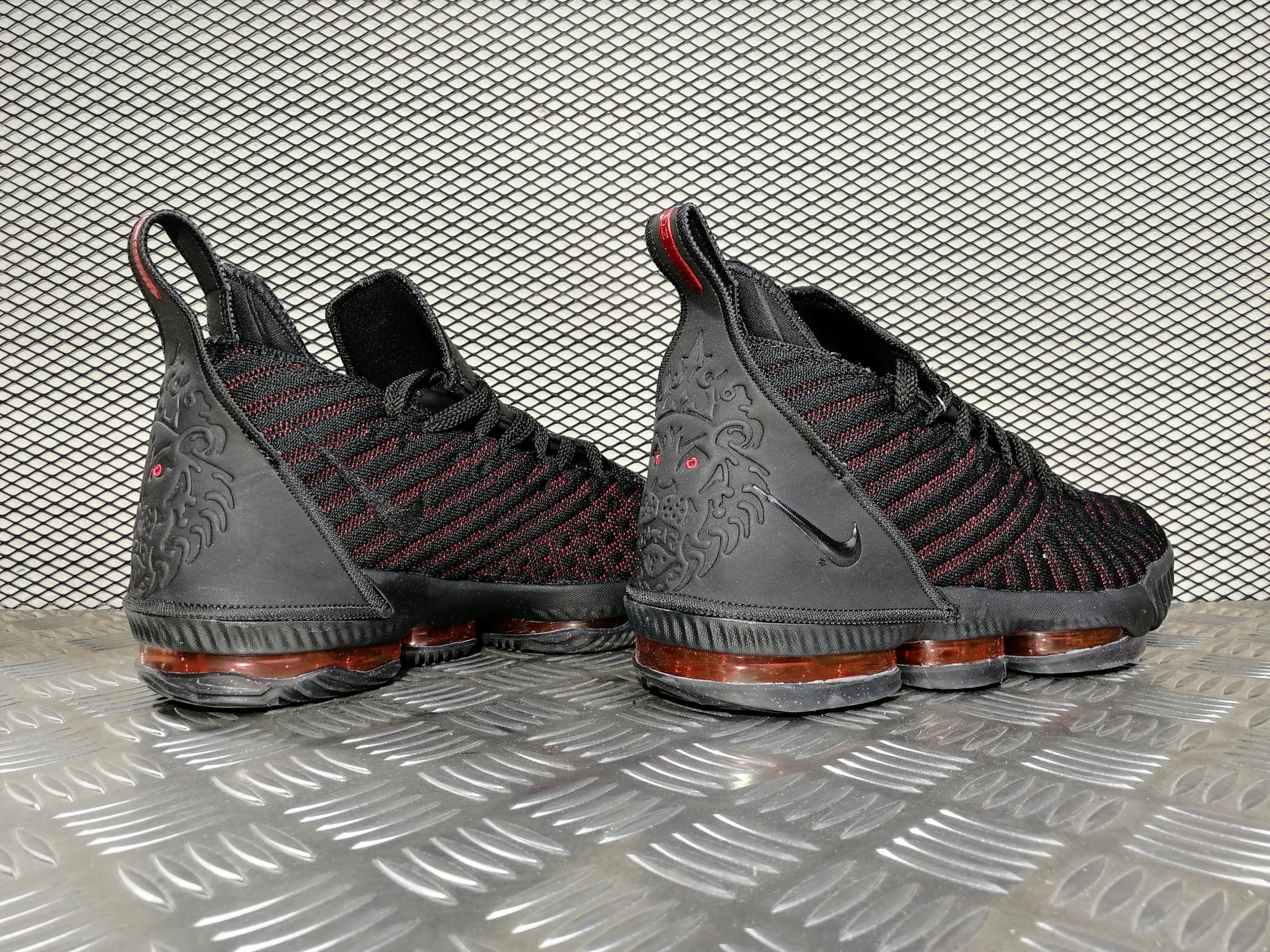мужские кроссовки Nike Lebron 16 Fresh Bred