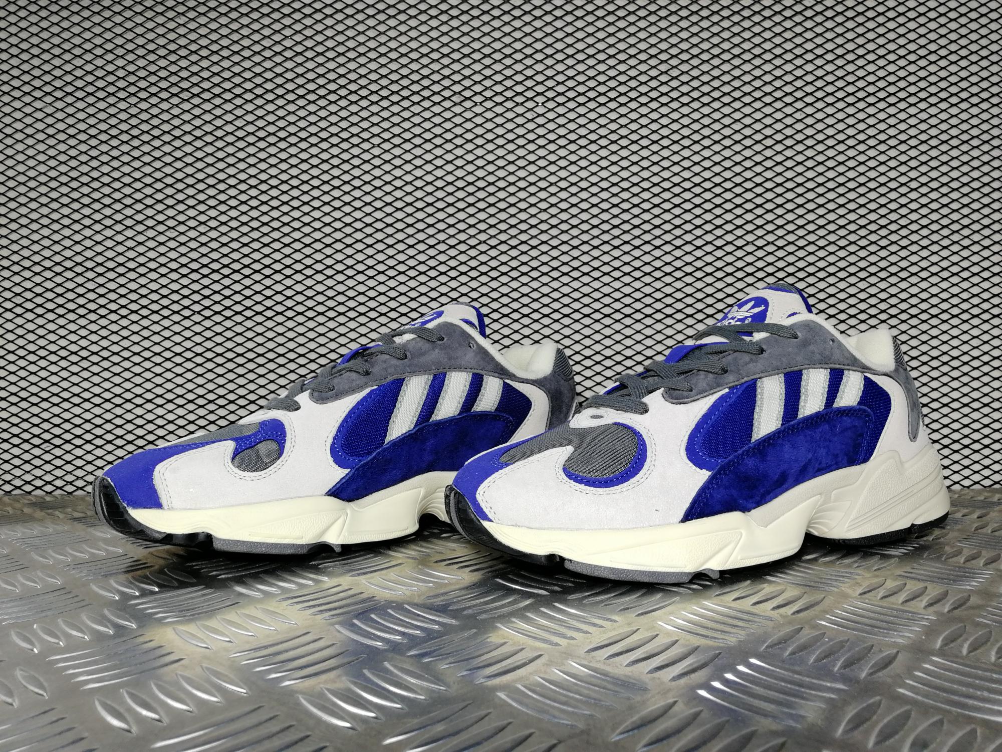 Кроссовки мужские Adidas Yung 1 Alpine