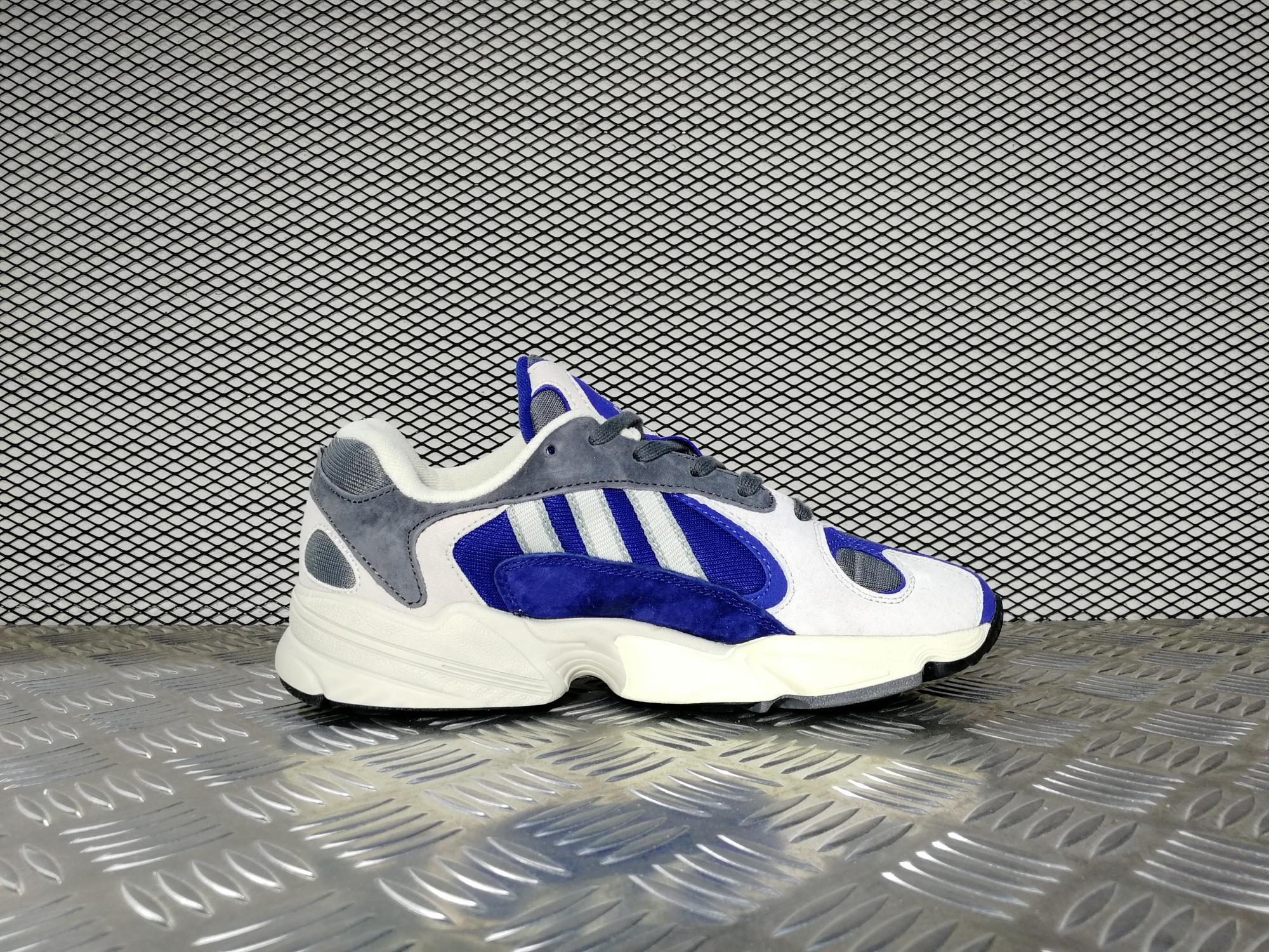 Кроссовки мужские Adidas Yung 1 Alpine