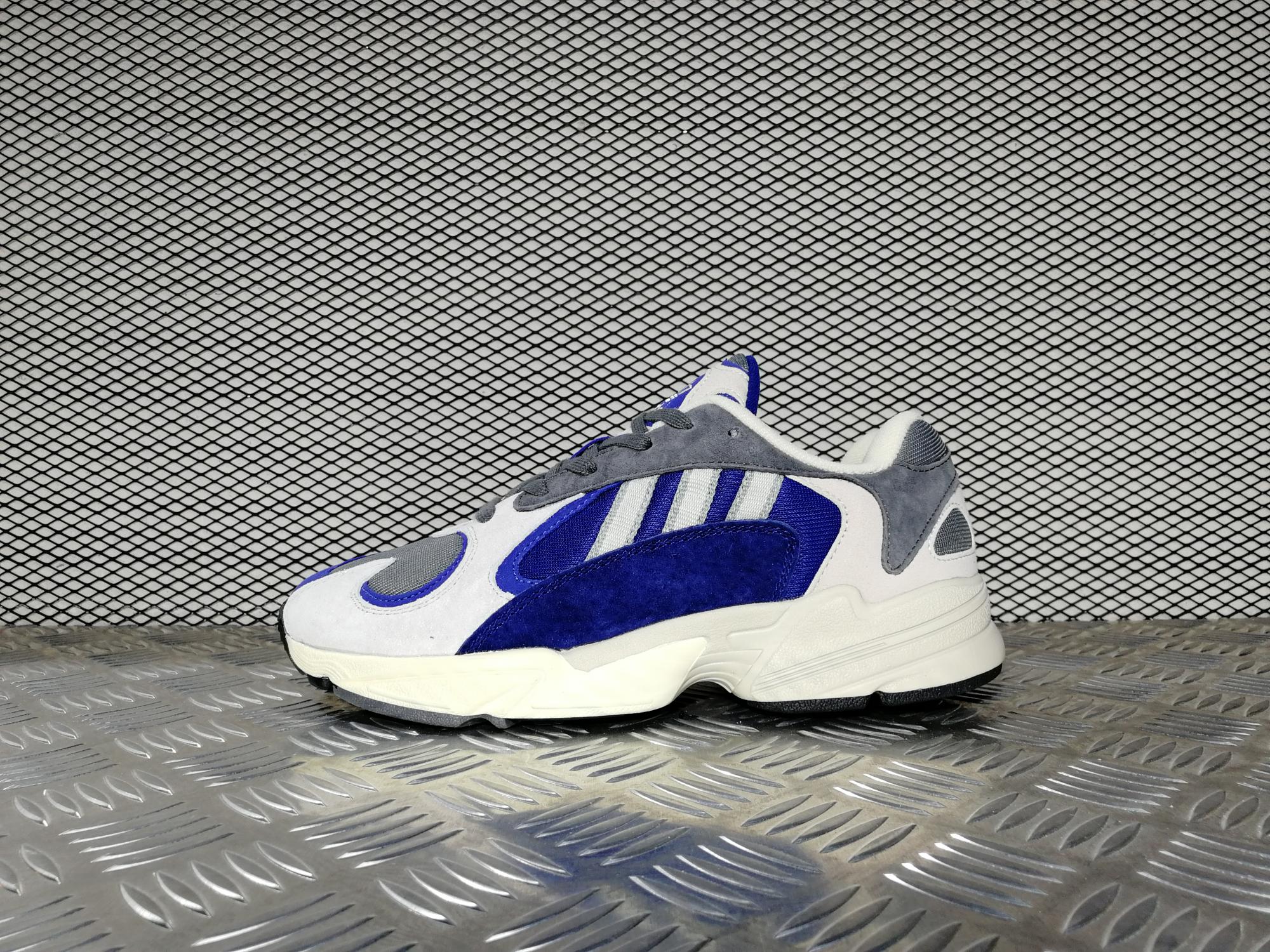 Кроссовки мужские Adidas Yung 1 Alpine
