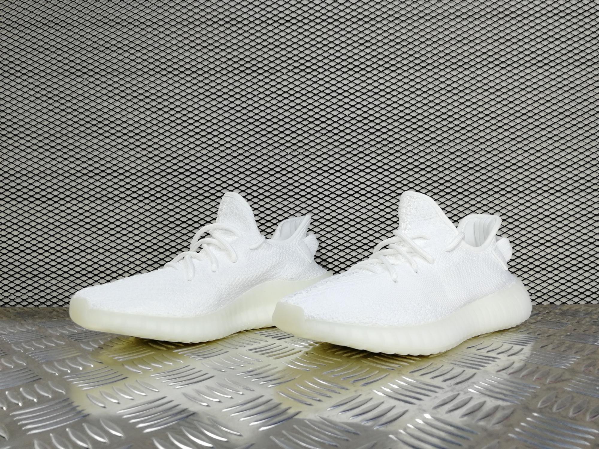 мужские кроссовки Adidas Yeezy 350 Boost V2 Cream / Triple White