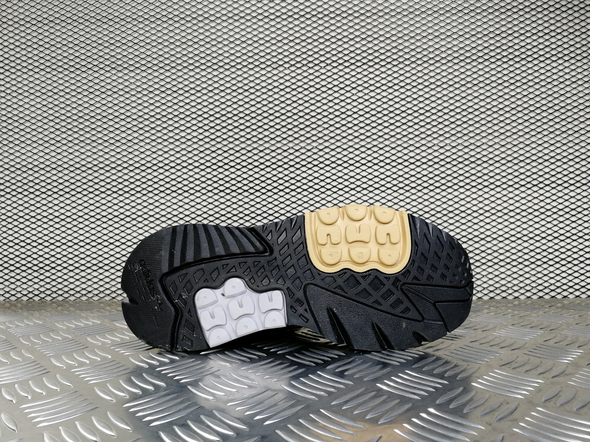 мужские кроссовки Adidas Nite Jogger Core Black / Carbon