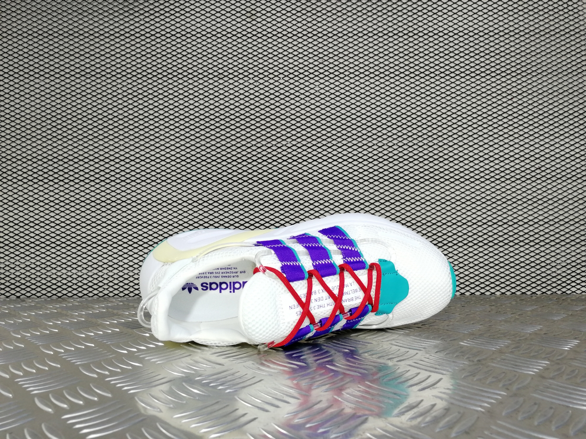 мужские кроссовки Adidas LXCON Clear Brown / Active Purple