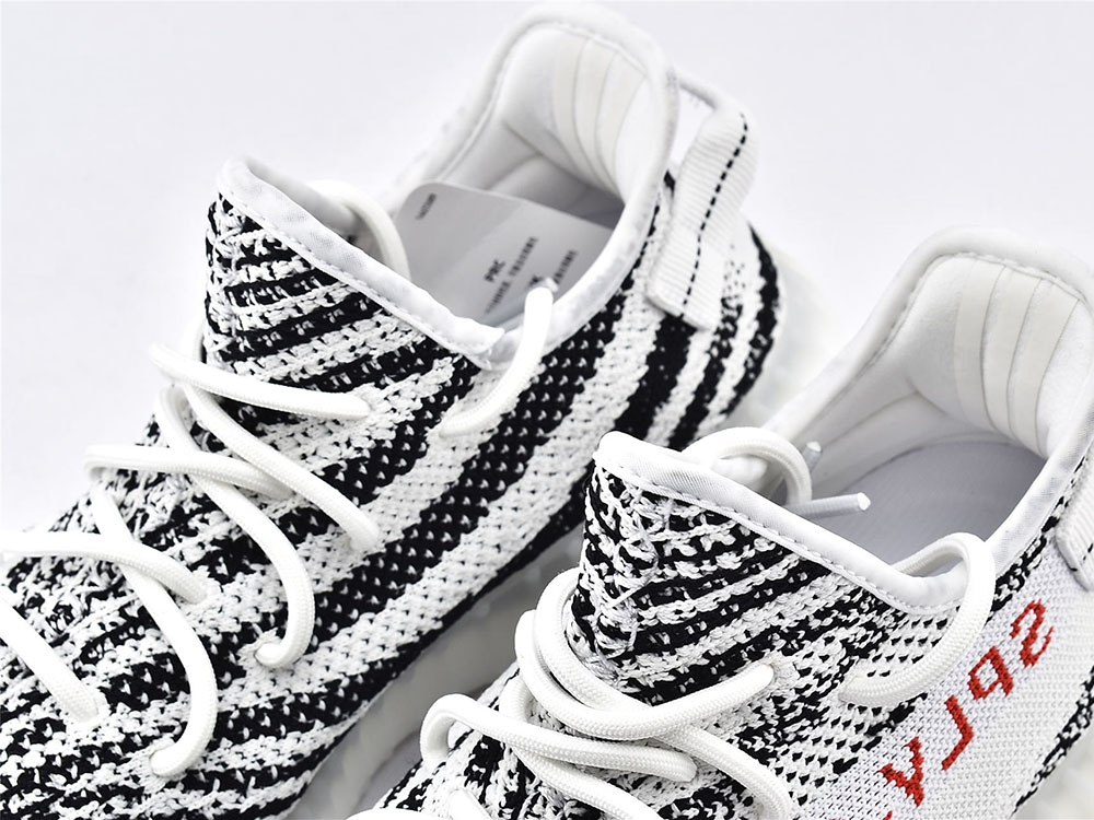 Adidas Yeezy 350 Boost v2 Zebra белые мужские (AR9716) - фото 7