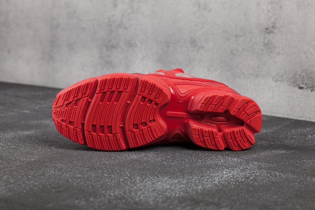 Adidas Ozweego 2 x Raf Simons красные мужские (AR9741) - фото 4 Adidas Ozweego 2 x Raf Simons красные мужские (AR9741) - фото 4
