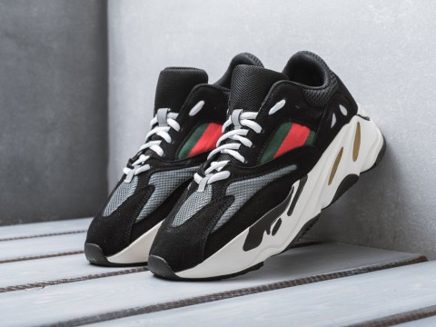 мужские кроссовки Adidas Yeezy Boost 700