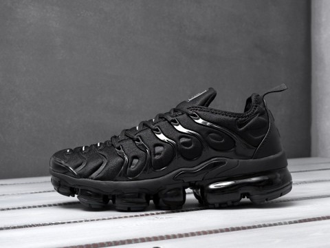 Nike Air VaporMax Plus черные - фото Nike Air VaporMax Plus черные - фото