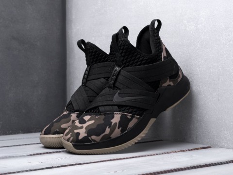 мужские кроссовки Nike Lebron Soldier 12