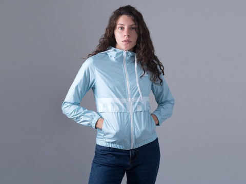 женская ветровка Adidas