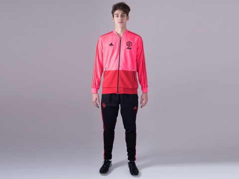 мужской спортивный костюм Adidas