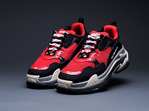 женские кроссовки Balenciaga Triple S