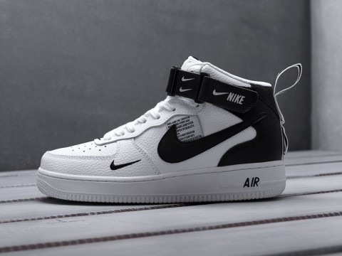 Женские кроссовки Nike Air Force 1 07 Mid LV8 WMNS белые