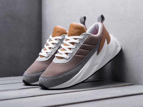 мужские кроссовки Adidas Sharks