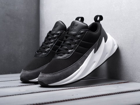 мужские кроссовки Adidas Sharks