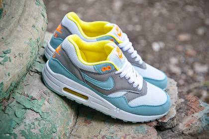 nike air max 1 light