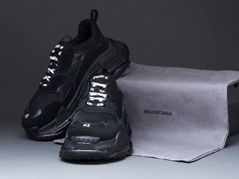 Balenciaga Triple S черные - фото
