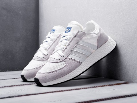 женские кроссовки Adidas Marathon Tech