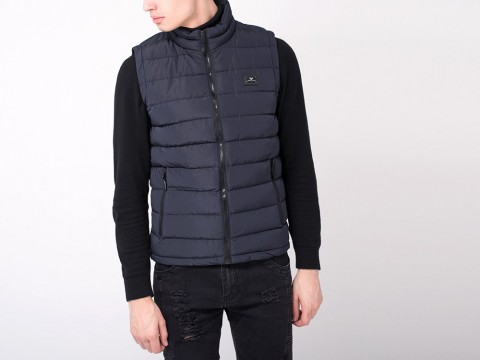 мужской жилет Armani