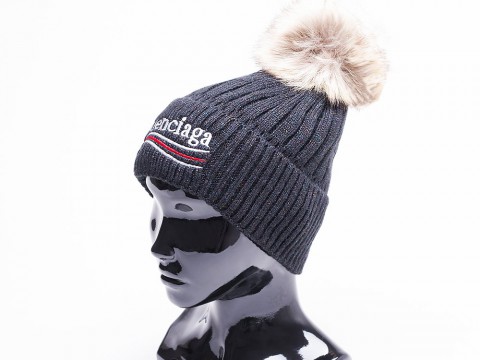 шапка Balenciaga