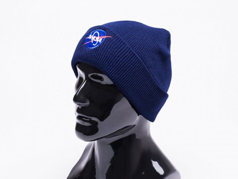 шапка NASA