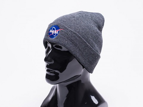 шапка NASA