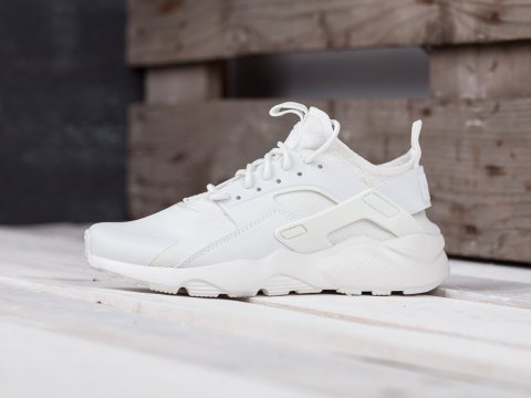 Женские кроссовки Nike Air Huarache Ultra
