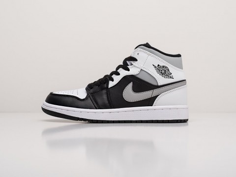 Женские кроссовки Nike Air Jordan 1 WMNS Mid белые Женские кроссовки Nike Air Jordan 1 WMNS Mid белые