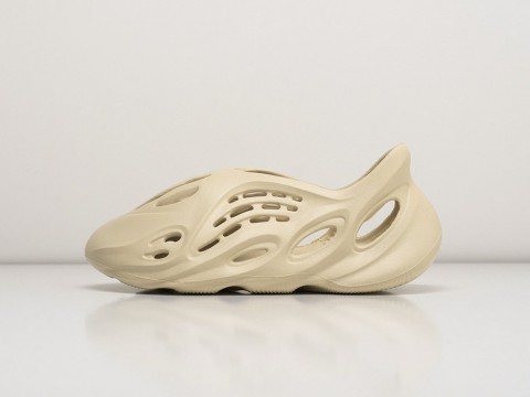 Кроссовки женские Adidas Yeezy Foam Runner WMNS бежевые (36-40 размер)