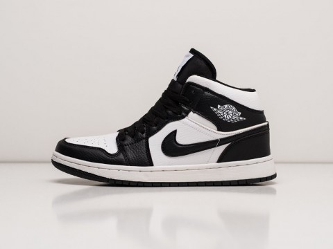 Мужские кроссовки Nike Air Jordan 1 Black / White (40-45 размер)