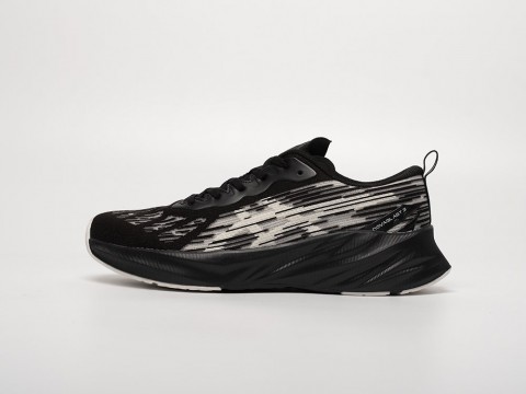 Мужские кроссовки Asics Novablast 3 черные Мужские кроссовки Asics Novablast 3 черные