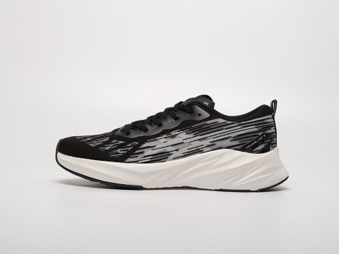 Мужские кроссовки Asics Novablast 3 черные Мужские кроссовки Asics Novablast 3 черные