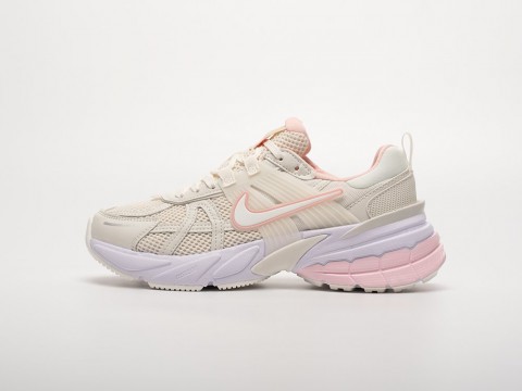 Женские кроссовки Nike V2K Run WMNS бежевые Женские кроссовки Nike V2K Run WMNS бежевые