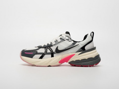 Женские кроссовки Nike V2K Run WMNS белые Женские кроссовки Nike V2K Run WMNS белые