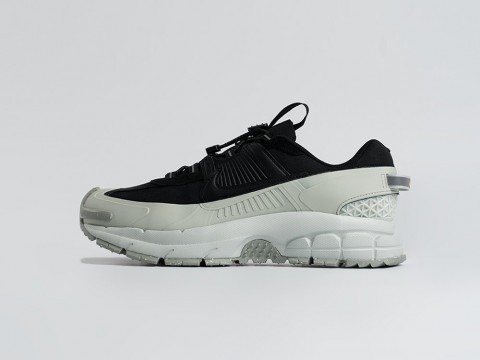 Nike Zoom Vomero 5 Roam Black / White