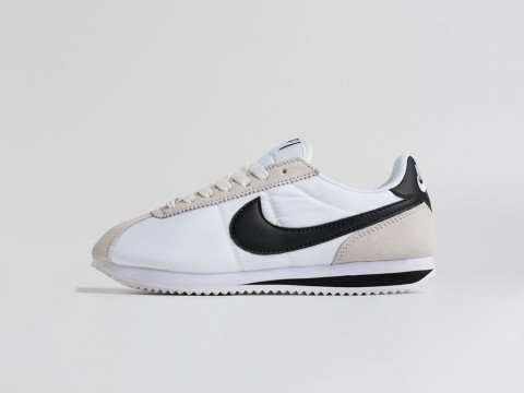 Женские кроссовки Nike Cortez Nylon WMNS белые
