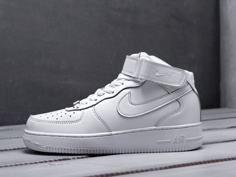 Женские кроссовки Nike Air Force 1 белые